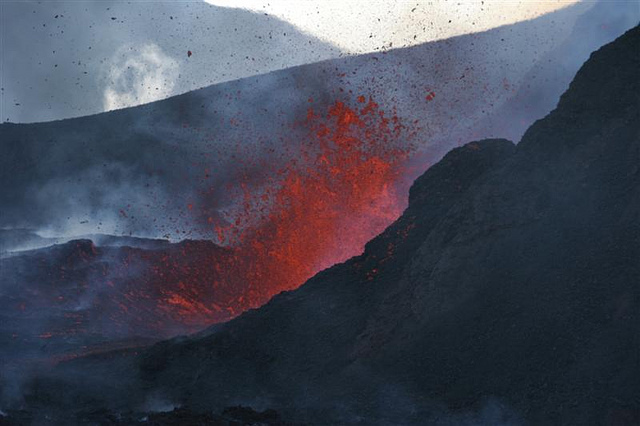 Evidence of fossil bugs found in volcanic bubble