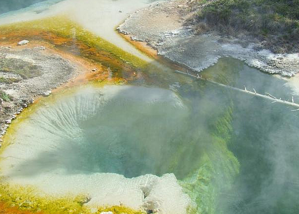 How the ‘Yellowstone Plume’ saves US states